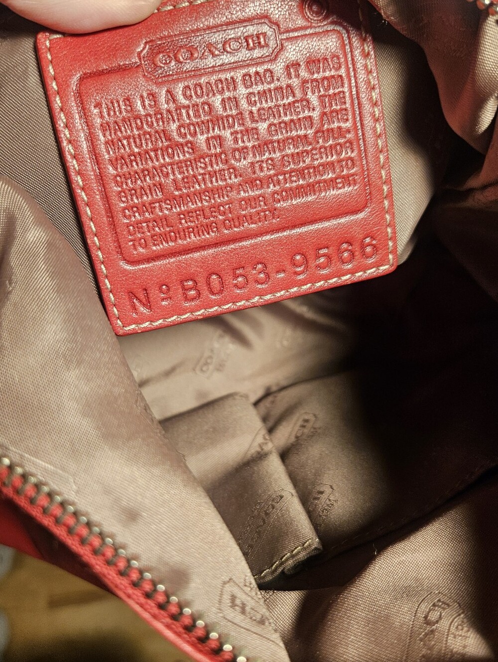 COACH RED LEATHER Crossbody Handbag, Vintage Red Coach Purse - Picture 7 of 7